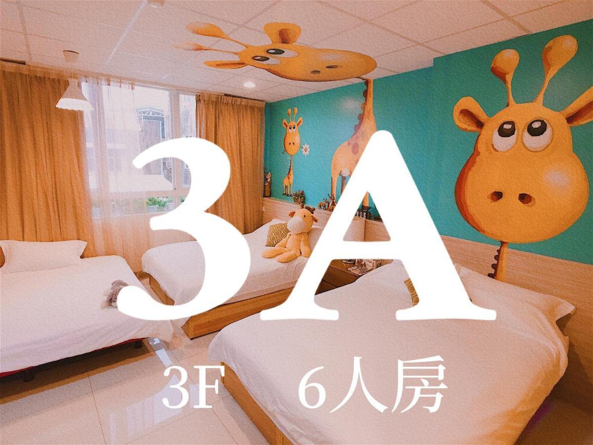 Hotel 斑比bambi à Tainan Extérieur photo