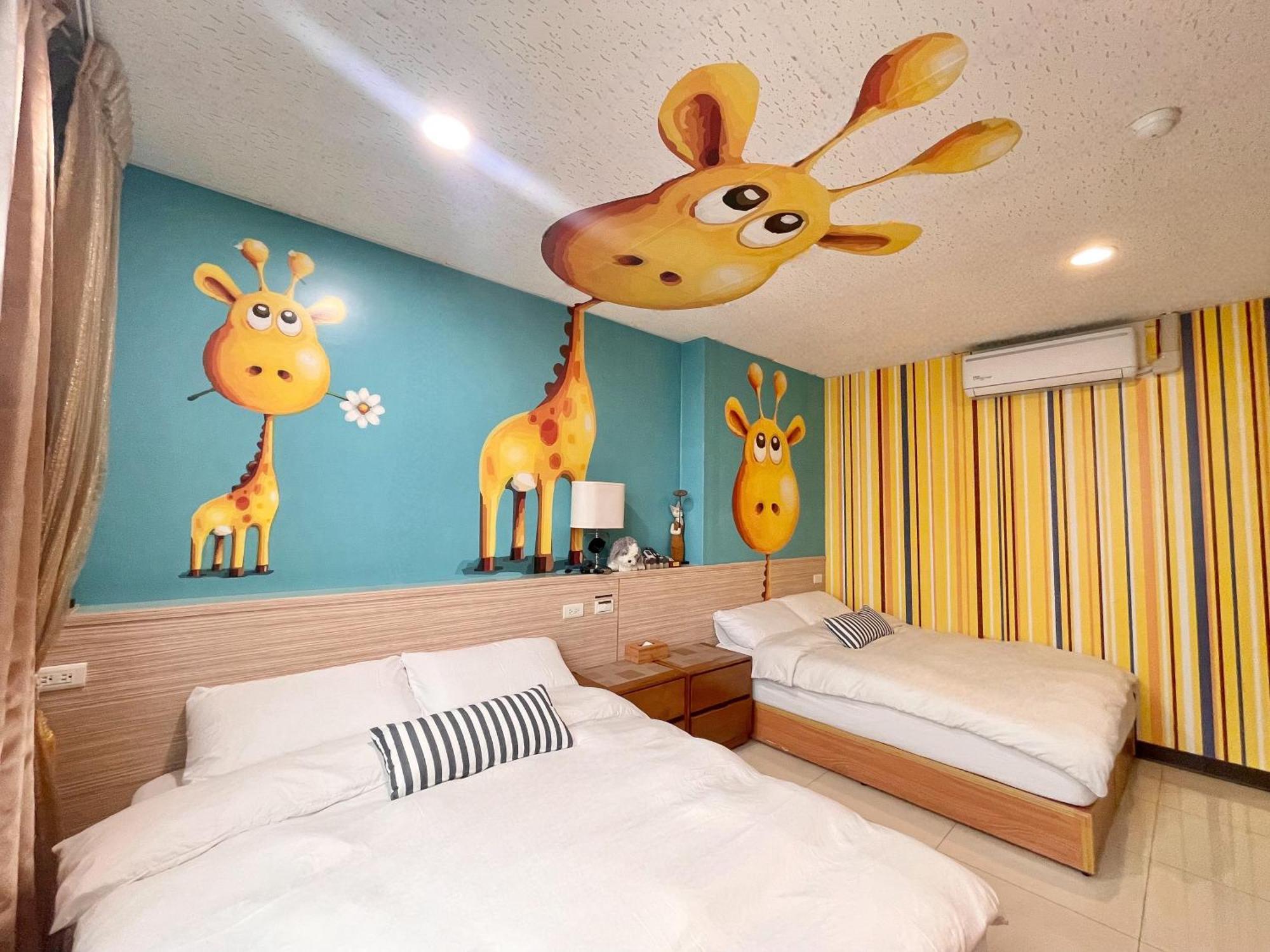 Hotel 斑比bambi à Tainan Extérieur photo